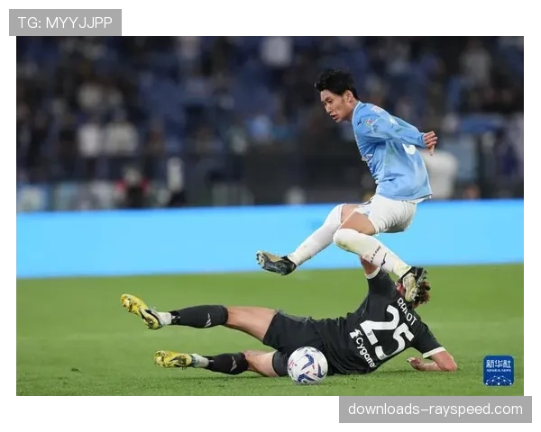 快讯:意甲,弗拉霍维奇点射命中,尤文图斯1-0领先拉齐奥 快讯:意甲,弗拉霍维奇点射命中,尤文图斯1-0领先拉齐奥