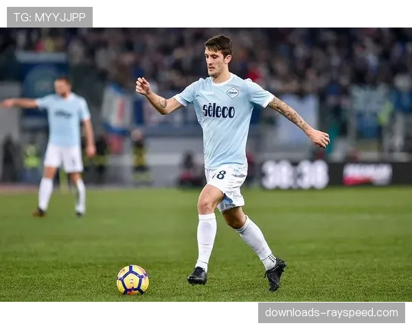 拉齐奥中场阿尔贝托专访：谈论在萨里控球体系中的角色与自由度